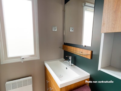 Mobile home Bien Etre with 3 bedrooms Signature with aircon — 5