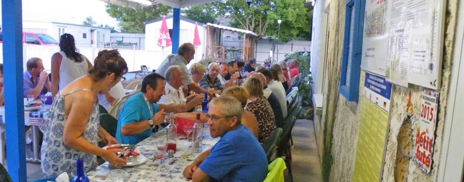 Camping Le Petit Dauphin