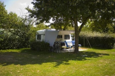 Package Pitch 120/130 m²/ 1 car / 10 Aelectricity