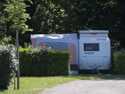 Comfort Pitch 80 m² - 1 car - 10 A electricity