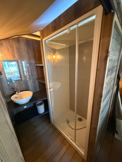 Kabana toilée de luxe - 34 m²