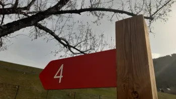 Stellplatz - Stellplatz Nature Zone Rouge (Wohnwagen, Wohnmobil Ou Tente / 1 Auto) - Camping Le Martinet 