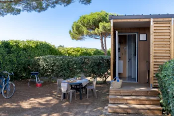Stellplatz - Campingplatz Premium - Eigenes Bad & Küche - ROMANEE Cormoran
