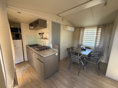 MOBIL-HOME 3 BEDROOMS - with air conditioning
