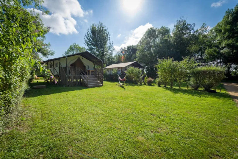 Tente Insolite Premium Safari 2 Chambres - Avec Cuisine Et Sanitaires