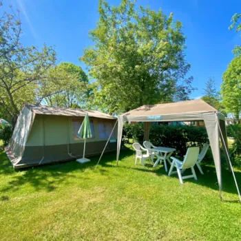 Mietunterkunft - Ungewöhnliches Zelt Nature Sahara 2 Zimmer - Ohne Eigenes Sanitär - - Camping de l'Etang Sites et Paysages