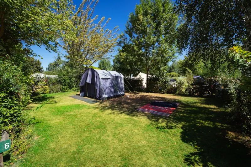 Emplacement Loire À Vélo - Forfait Rando / Velo : Espace Réservé Aux Personnes À Vélo Sans Véhicule