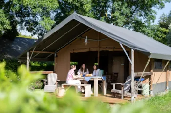 Mietunterkunft - Ungewöhnliches Zelt Nature Confort Lodge 2 Schlafzimmer- - Camping de l'Etang Sites et Paysages