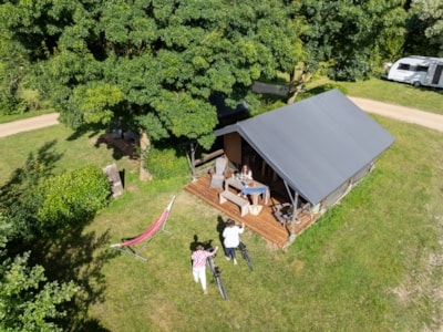 Unusual Tent Nature Confort Lodge 2 bedrooms - No sanitary - — 2