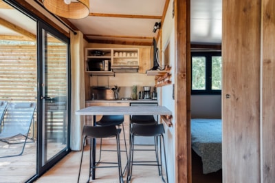 Premium Chalet Maine 1 bedroom - TV - NEW 2026, PRIVATE PONTOON  !