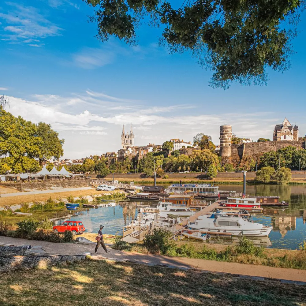Camping de l'Etang Sites et Paysages
