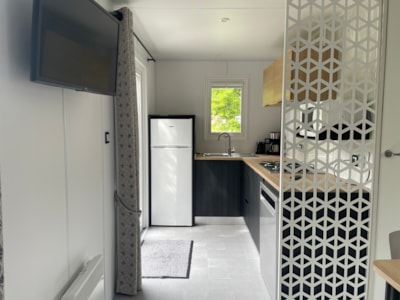 Mobilhome GRAND LARGE 2 bedrooms + 1 additional bed in living room on the sofa. — 3
