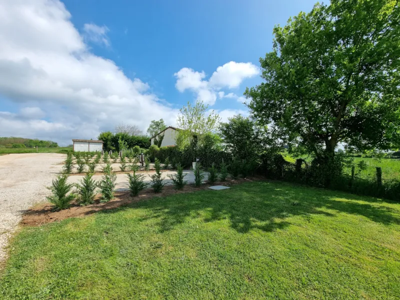 Emplacement De Camping-Car Vide