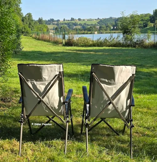 Pitch - Camping Package (Pitch, 2 People, 1 Vehicle) - image n°1 - Camping Onlycamp du Lac de Roybon
