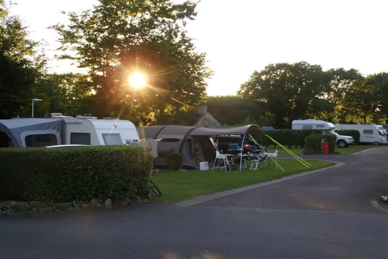 Emplacement Stabilisé Pour Camping Car Avec Electricité