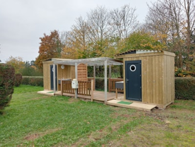 Pitch 90m² with private sanitary — 6