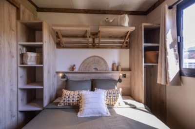 Vardo XL 2-Bedroom Cabin