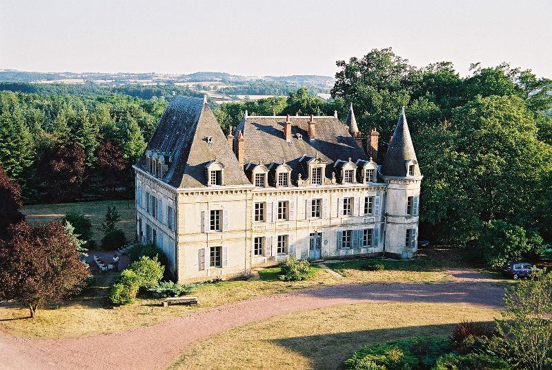  Camping Château De Chigy - Luzy