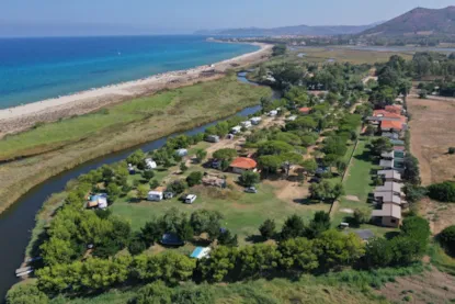 Emplacement Camping-Car, Caravane, Minibus, Air Camping, Tente Familiale (2M X 4M)