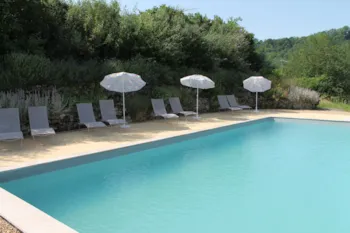 Emplacement - Emplacement En Dur Pour Les Camping-Cars - Le Mas d'Ayen