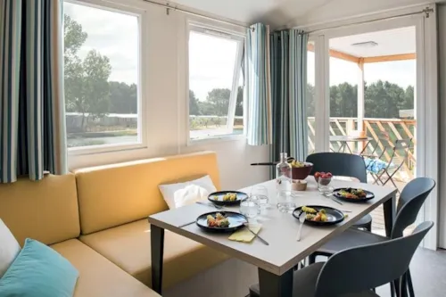 Mietunterkunft - Mobilheim Resort Top Tv - image n°2 - Capfun - Camping Plan du Fernuy