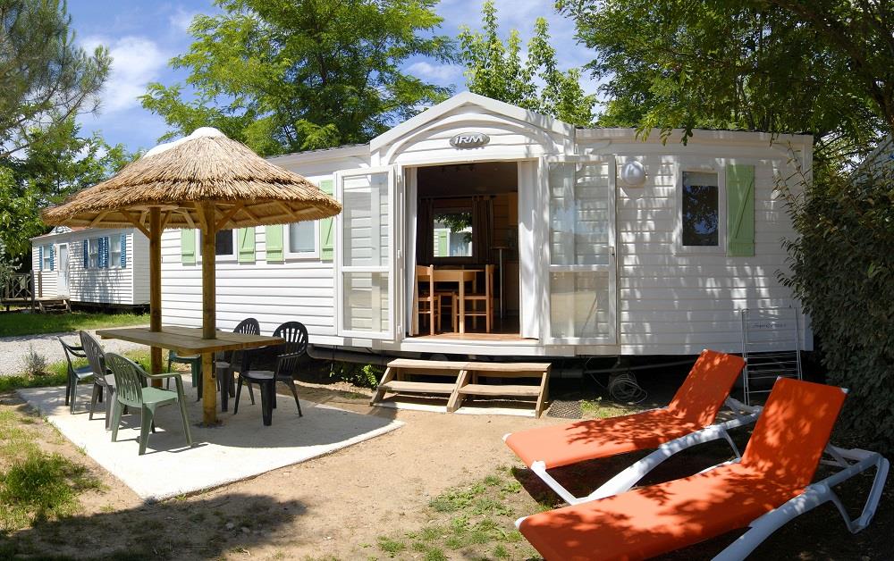 Mietunterkunft - Mobile Home 34M² - 3 Zimmer - Camping La Nouzarède