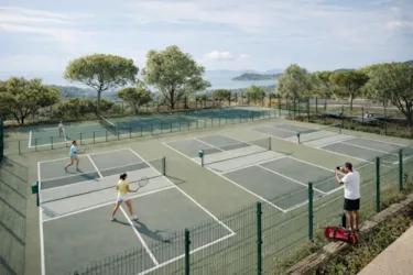 Camping Le Parc Des Chênes - image n°3 - Camping Direct