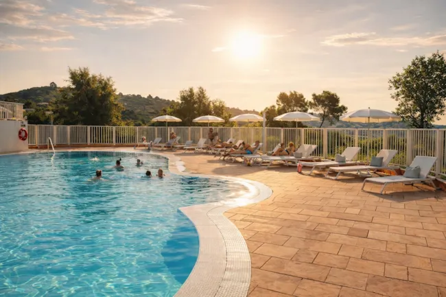 Camping Le Parc Des Chênes - image n°4 - Camping Direct