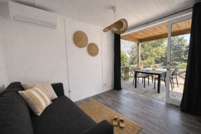 Air-conditioned 2-bedroom cottage