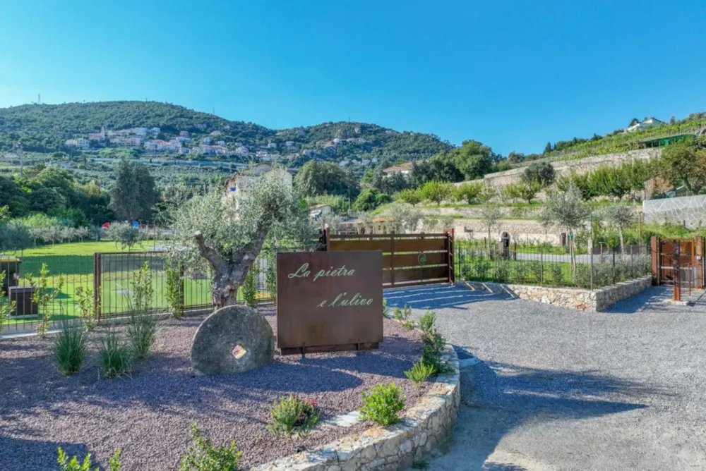 Agricamping La Pietra e l'Ulivo