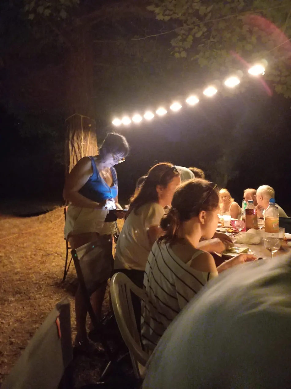 Camping Des Deux Séquoias