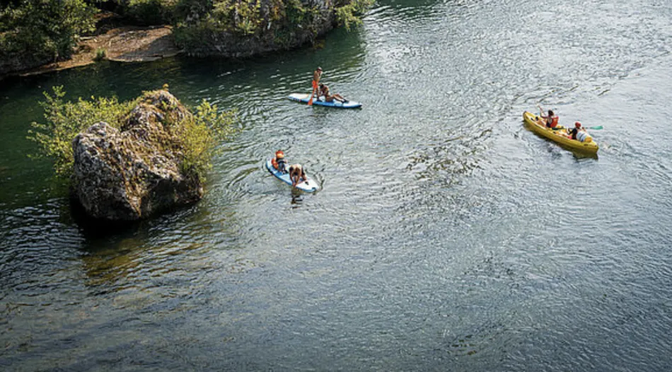 Camping Des Deux Séquoias