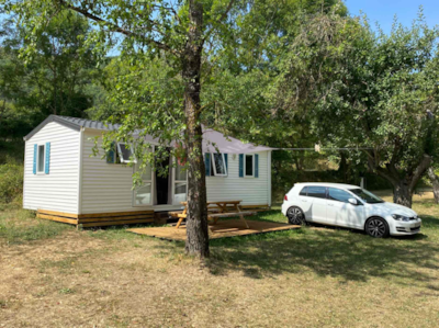 Mobil home for 1 to 8 people — 2