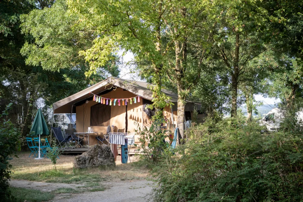 Location - Tente Toile & Bois Sweet - Huttopia Saumur