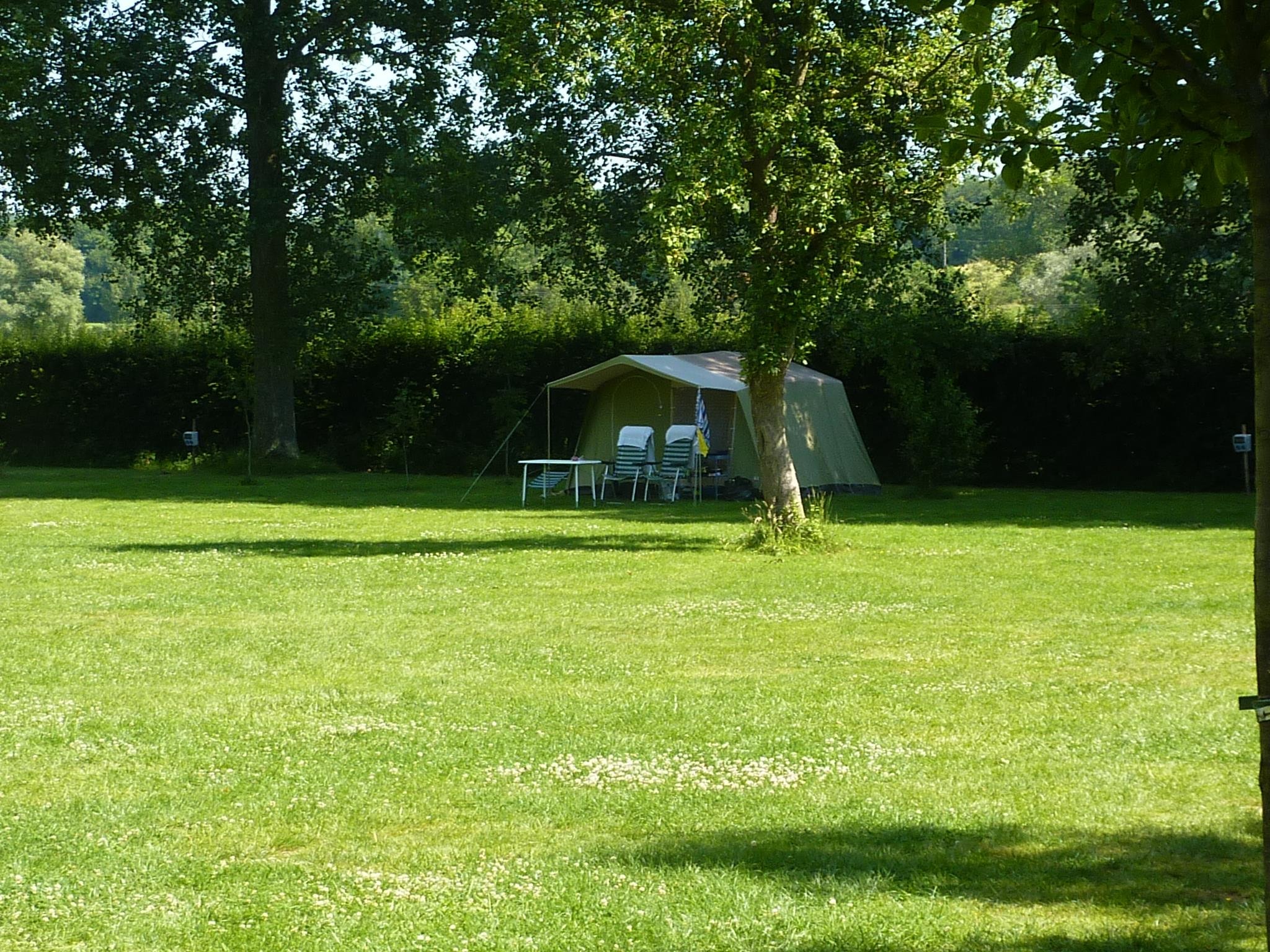 Camping Les Pommiers des 3 Pays — Photo 4