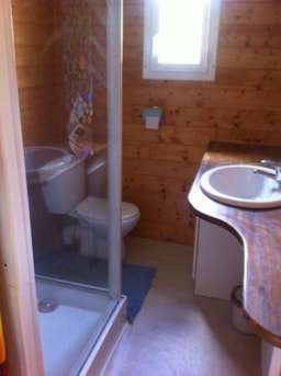 Accommodation - Wooden Chalet (N° 24) - Camping Les Pommiers des 3 Pays