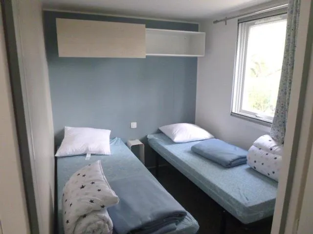 Mobil Home 4 Places (N° 15)