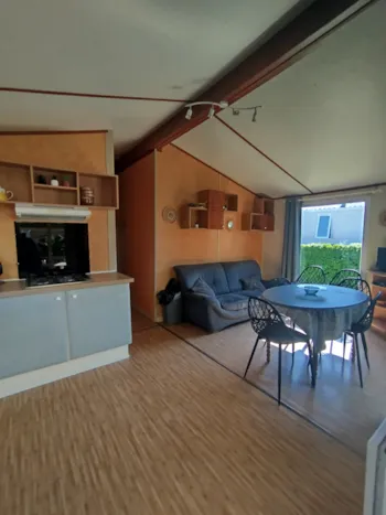 Location - Chalet 'Crl' (N°20) - Camping Les Pommiers des 3 Pays