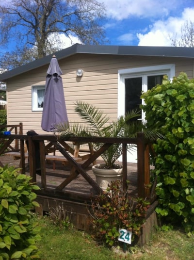 Wooden chalet (n° 24)