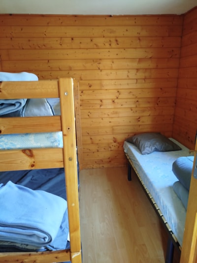 Wooden chalet (n° 24)