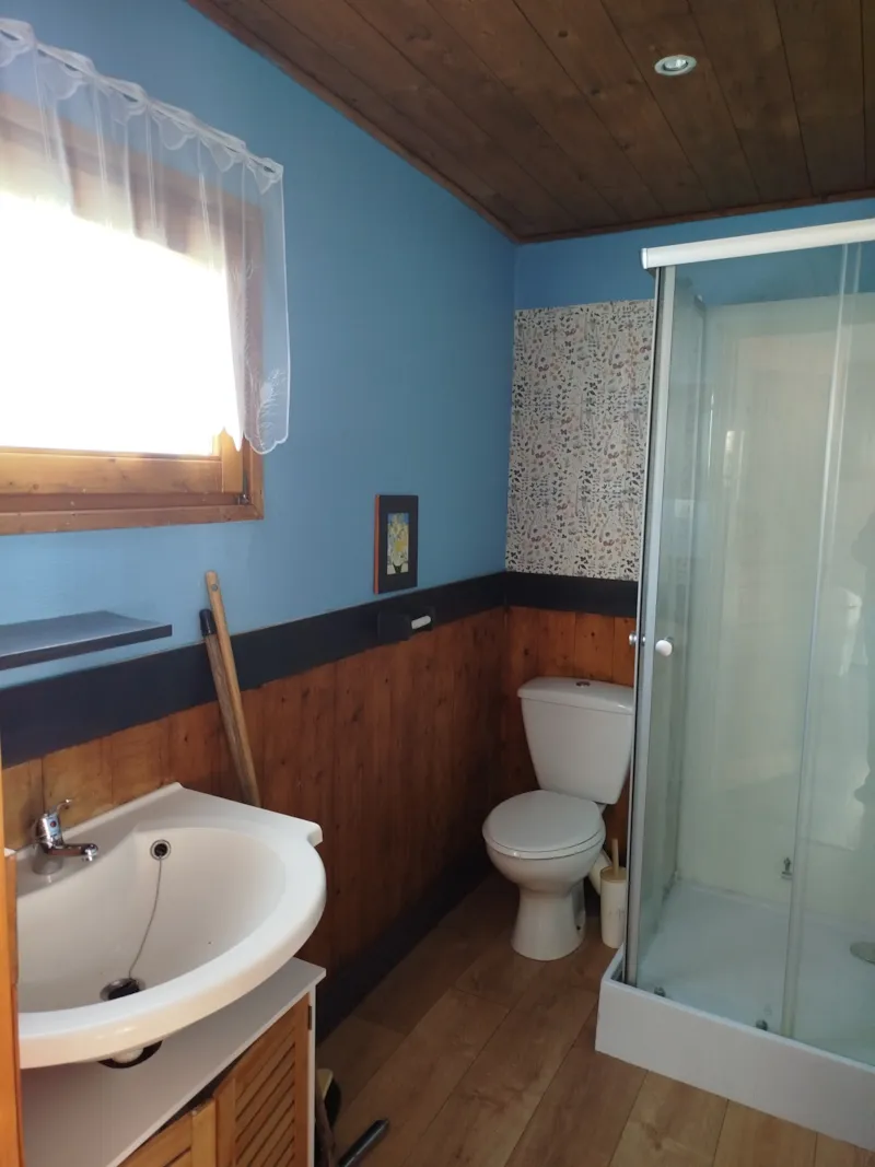 Chalet  (N°25)  4 Places 35M²