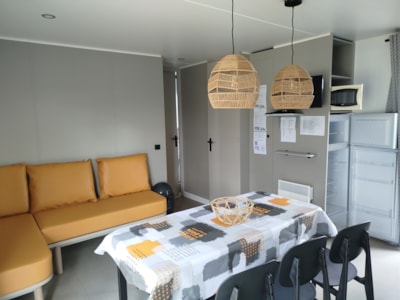 Mobile home (N° 43) NEW 2026  (no pets)