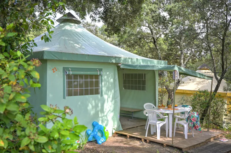 Bungalow Toilé - Standard 16M² (2 Chambres - Sans Sanitaire)