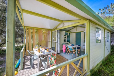 Standard chalet - 25 m² (2 bedrooms- air conditioning - TV) - sheltered terrace