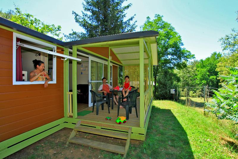 Accommodation - Samoa Confort 32 M² - 3 Bedrooms - Capfun Camping LA CHATAIGNERAIE de Sarlat