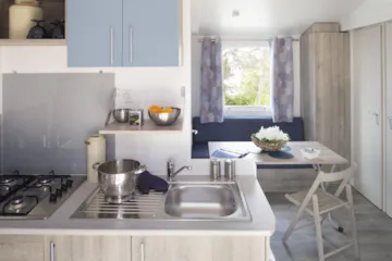 Accommodation - Mobile Home Vénus Riviera Confort + 23 M² - 2 Bedrooms - Capfun Camping LA CHATAIGNERAIE de Sarlat