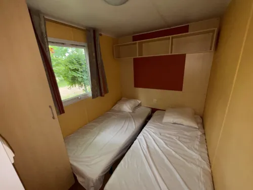 Mietunterkunft - Mobilheim - 32M² - 2 Schlafzimmer - Klimaanlage - image n°4 - Camping Del Padel
