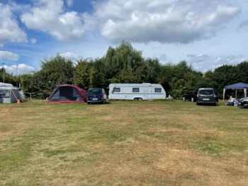 Stellplatz - Stellplatz Standard Bereich C12 - Campingplatz Dümmersee