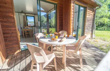 Location - Chalet En Harmonie Avec La Nature - 31M² - 2 Chambres Avec Vue Rivière - Les chalets de Booz