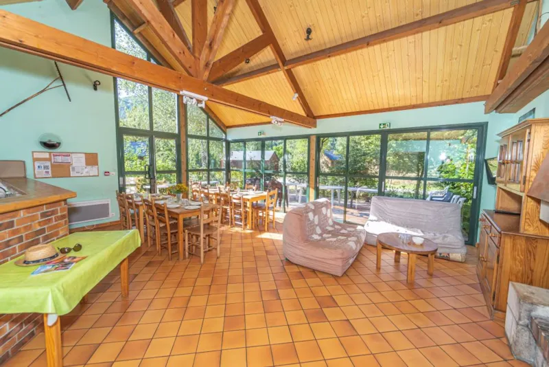 Gite De Groupe - 211M² - 7 Chambres